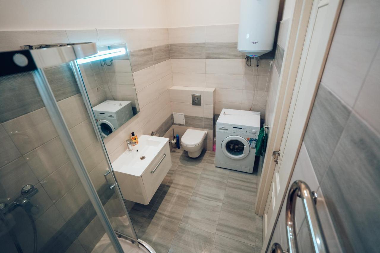 Wonderful Flat On City Center Uzhhorod Exterior foto